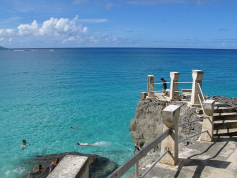 Tinian taga beach